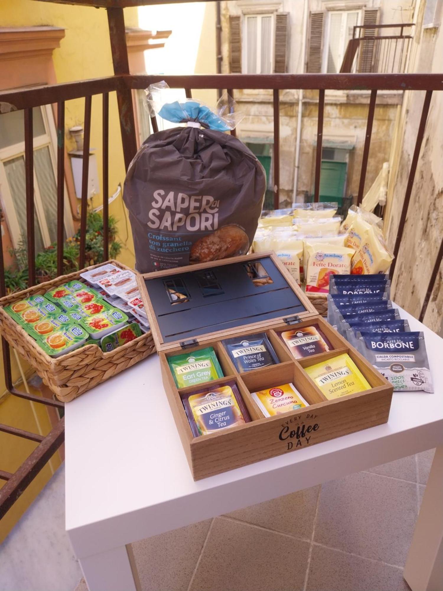 Quartieri Spagnoli House Napoli Bagian luar foto